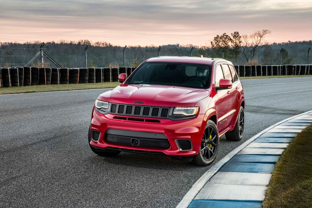 JEEP GRAND CHEROKEE TRACKHAWK: O SUV MAIS POTENTE DO MUNDO SERÁ MOSTRADO AO PÚBLICO EM NEW YORK, foto 13
