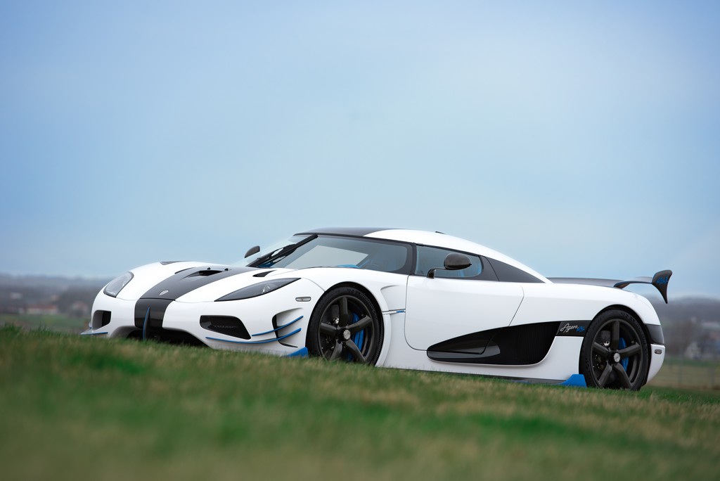 KOENIGSEGG AGERA RS1 SERÁ MOSTRADO EM NEW YORK, foto 1