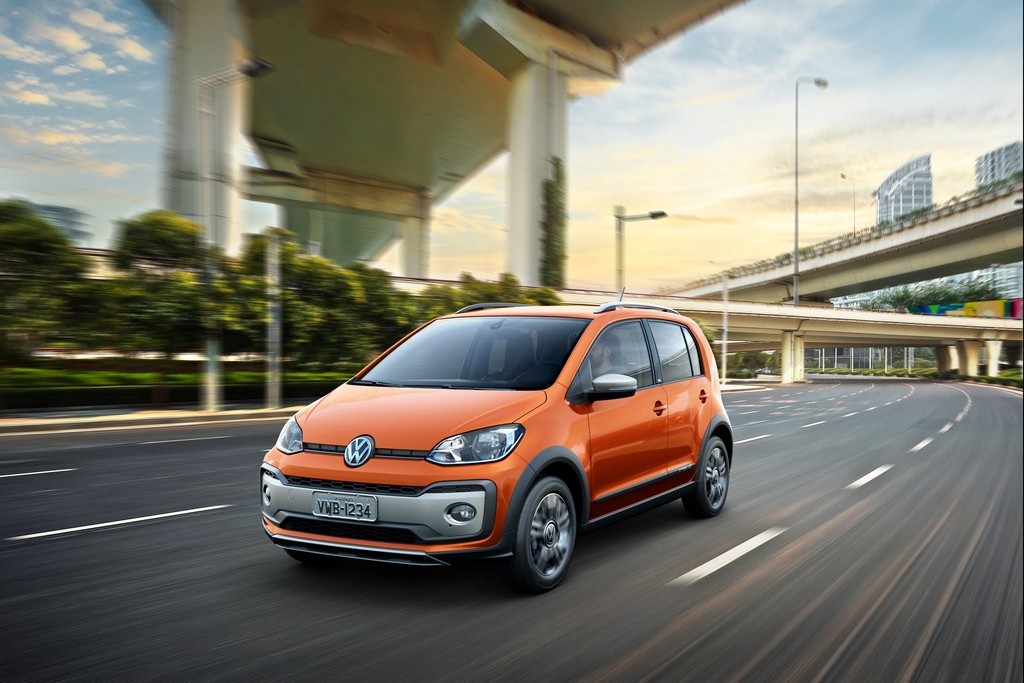VOLKSWAGEN NOVO CROSS UP! ALIA ESTILO AVENTUREIRO COM TECNOLOGIA, CONECTIVIDADE E DESEMPENHO, foto 1
