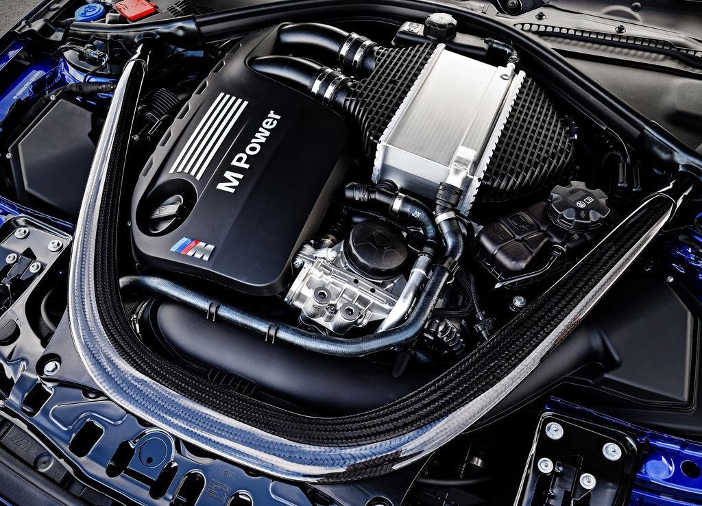 BMW M4 CS SURGE EM XANGAI COM 460 CV, foto 50