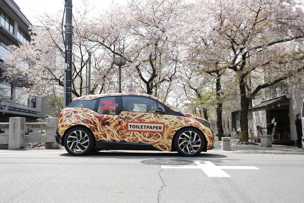 BMW M1 ESTILIZADO POR ANDY WARHOL É EXIBIDO NO JAPÃO NO FESTIVAL INTERNACIONAL DE FOTOGRAFIA DE KYOTO, foto 7