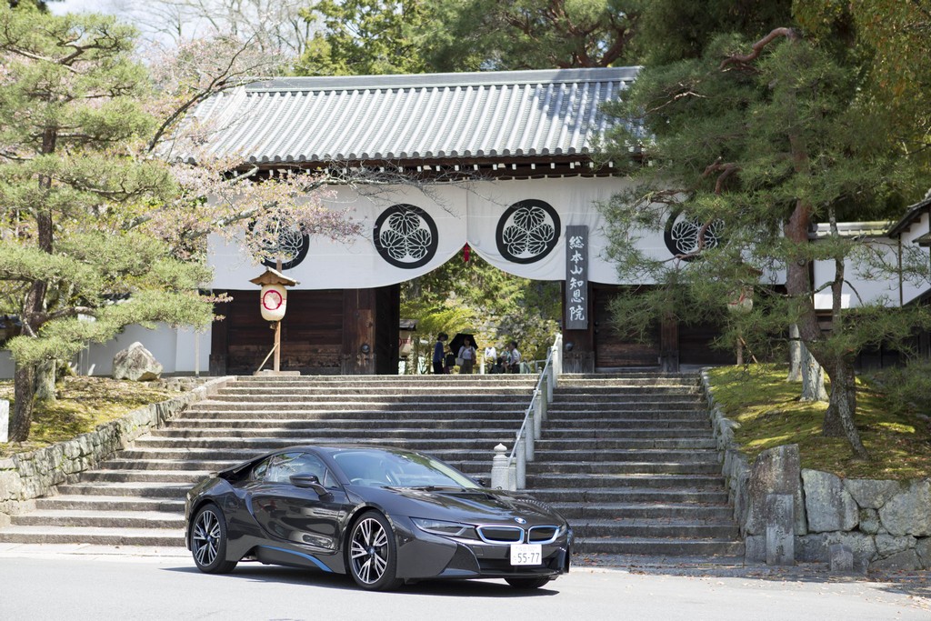 BMW M1 ESTILIZADO POR ANDY WARHOL É EXIBIDO NO JAPÃO NO FESTIVAL INTERNACIONAL DE FOTOGRAFIA DE KYOTO, foto 18