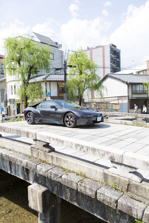BMW M1 ESTILIZADO POR ANDY WARHOL É EXIBIDO NO JAPÃO NO FESTIVAL INTERNACIONAL DE FOTOGRAFIA DE KYOTO, foto 23