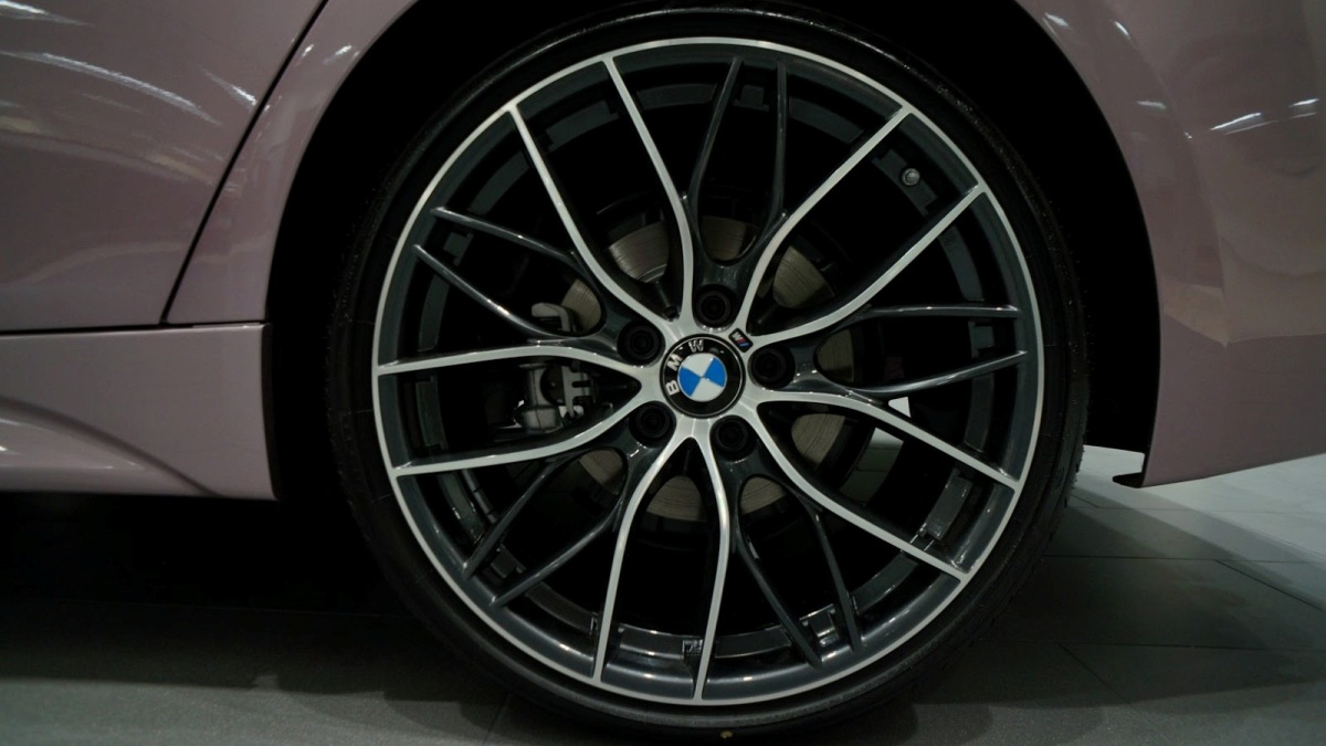 ESTE BMW 328d TOURING INDIVIDUAL ROSE QUARTZ ESTÁ À VENDA NOS ESTADOS UNIDOS, foto 4