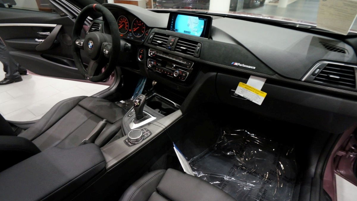 ESTE BMW 328d TOURING INDIVIDUAL ROSE QUARTZ ESTÁ À VENDA NOS ESTADOS UNIDOS, foto 6