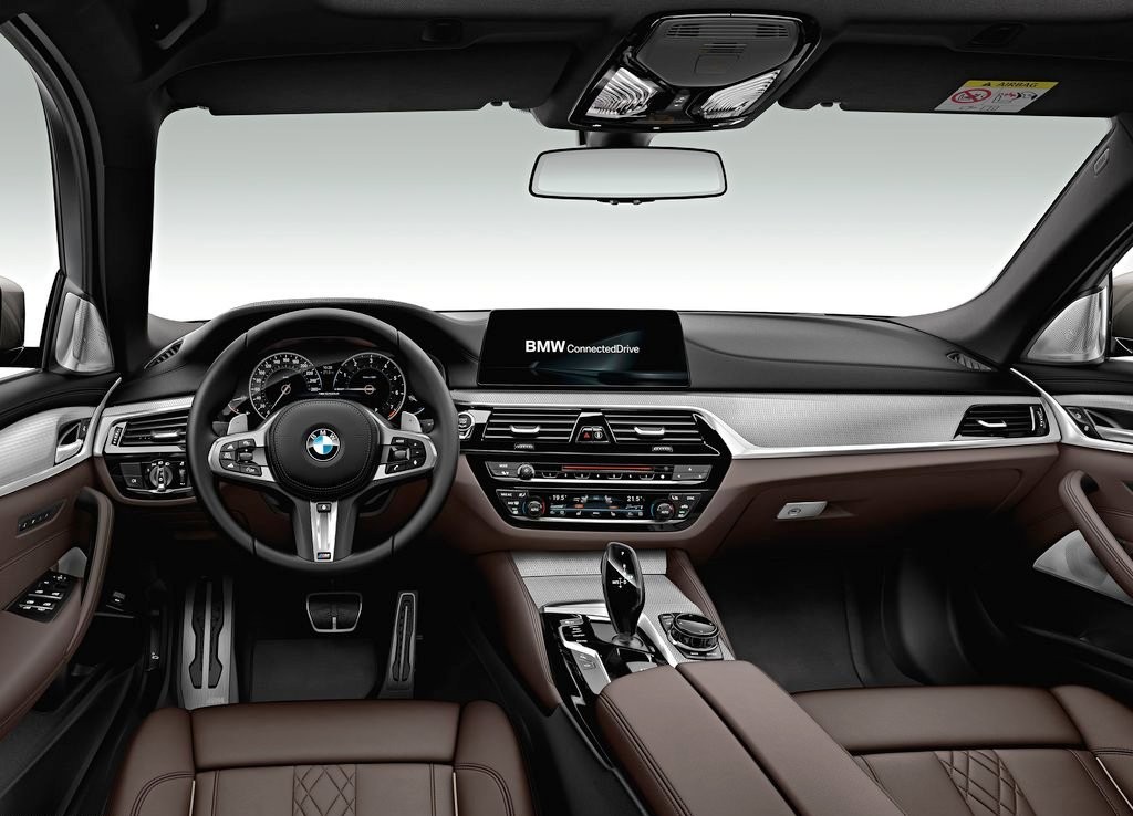 QUATRO TURBOS E 400 CV DE POTÊNCIA DIESEL PARA O NOVO BMW M550d xDRIVE, foto 7