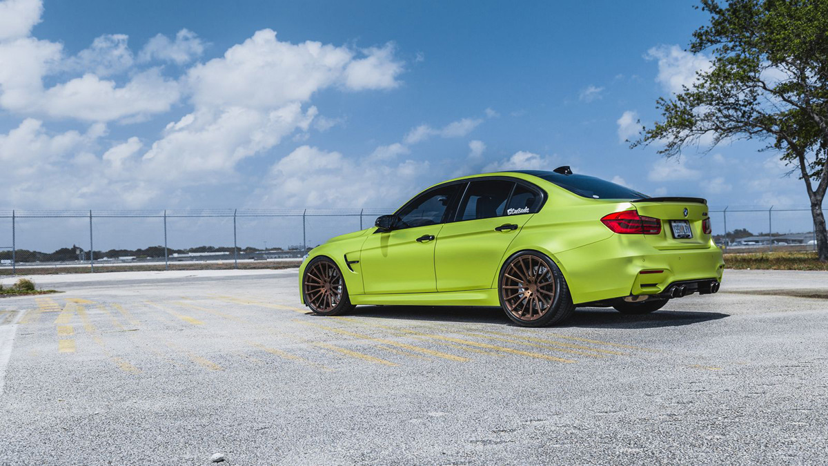 UM BMW M3 SEDAN EQUIPADO COM RODAS DA VELOS, foto 6