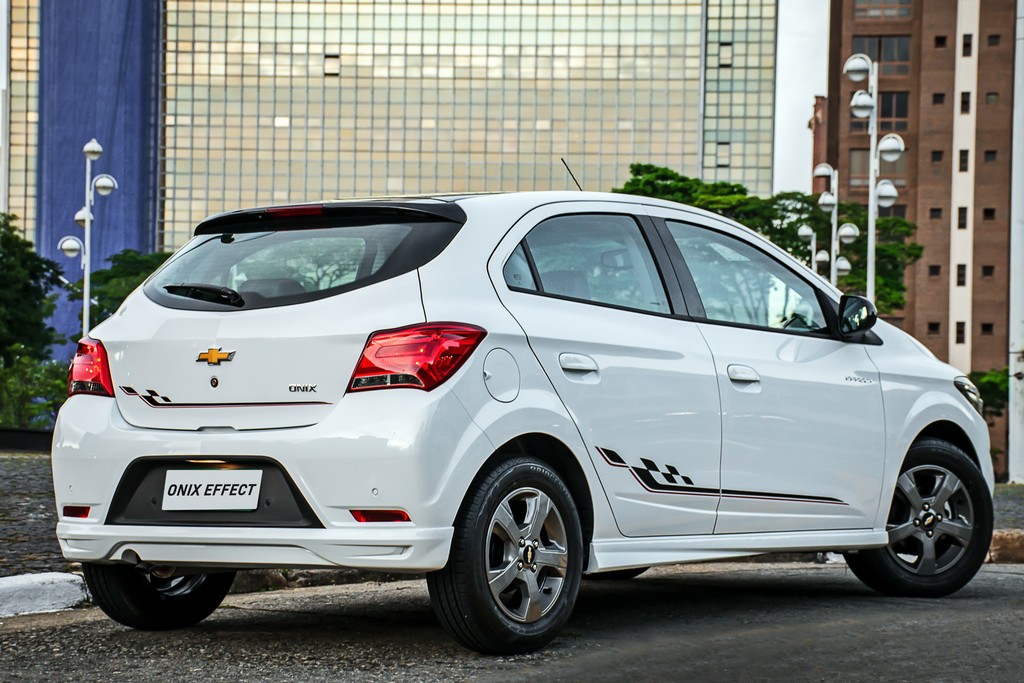 CHEVROLET ONIX EFFECT MARCA ESTREIA DA LINHA 2018 DO MODELO, foto 4