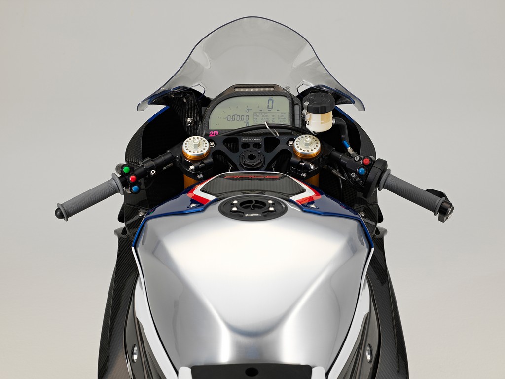 BMW MOTORRAD HP4 RACE SERÁ VENDIDA NO BRASIL, foto 10