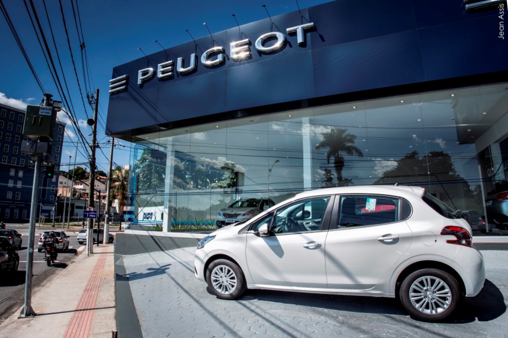 PEUGEOT INAUGURA CONCESSIONÁRIA EM BELO HORIZONTE, foto 1