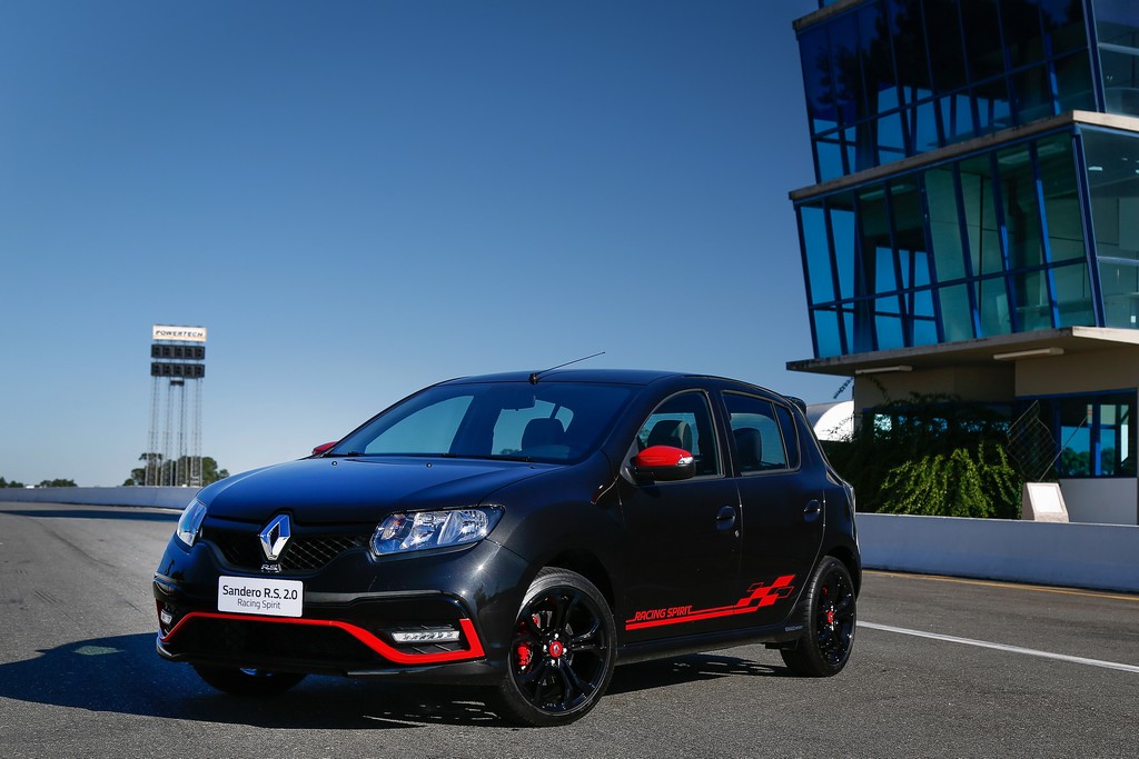 RENAULT SANDERO RS 2.0 GANHA SÉRIE LIMITADA RACING SPIRIT, foto 1