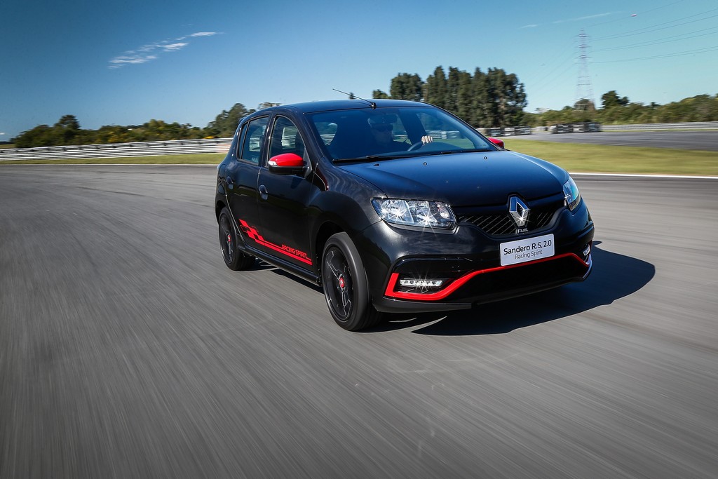 RENAULT SANDERO RS 2.0 GANHA SÉRIE LIMITADA RACING SPIRIT, foto 6