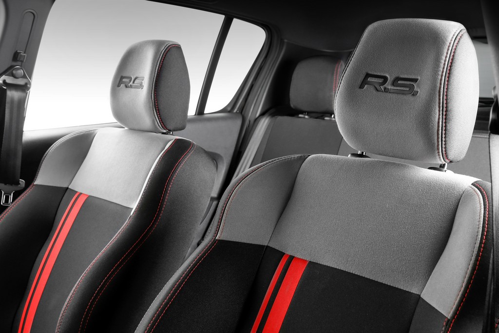 RENAULT SANDERO RS 2.0 GANHA SÉRIE LIMITADA RACING SPIRIT, foto 29