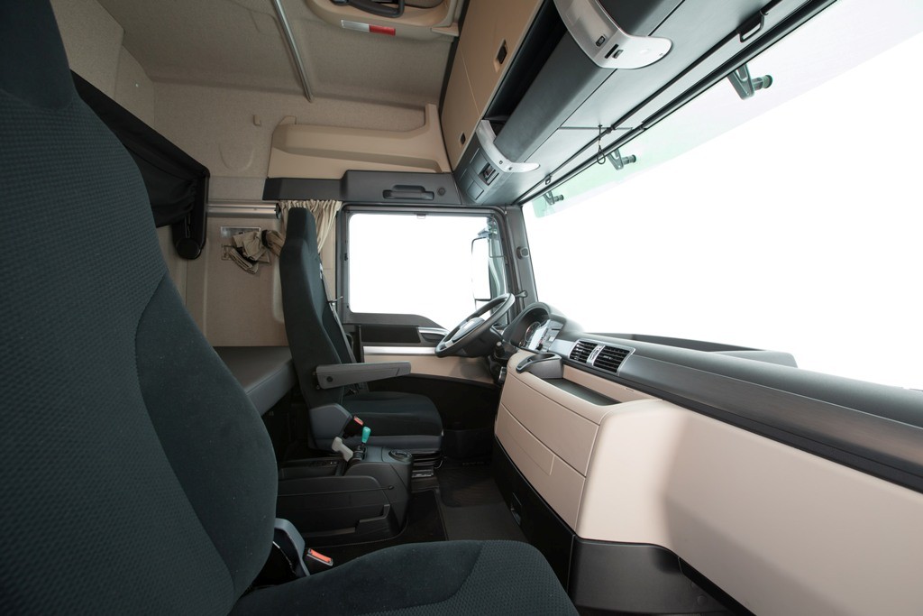 CAMINHÃO MAN TGX AVANÇA NO DESIGN PREMIUM EM NOVA VERSÃO, foto 4