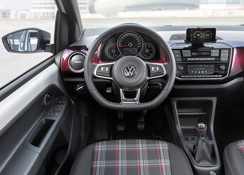 NOVO VOLKSWAGEN UP! GTI CHEGARÁ AO MERCADO EM 2018, foto 5