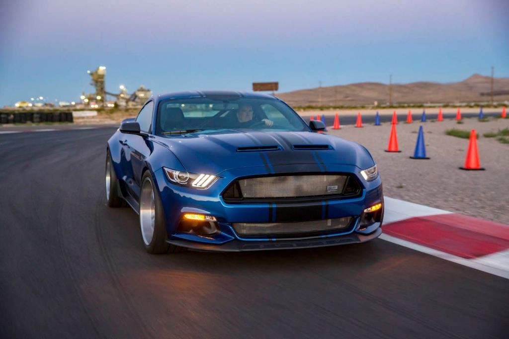 FORD MUSTANG SHELBY SUPER SNAKE WIDEBODY CONCEPT SERÁ APRESENTADO COM 760 CV E ESTILO RADICAL, foto 3