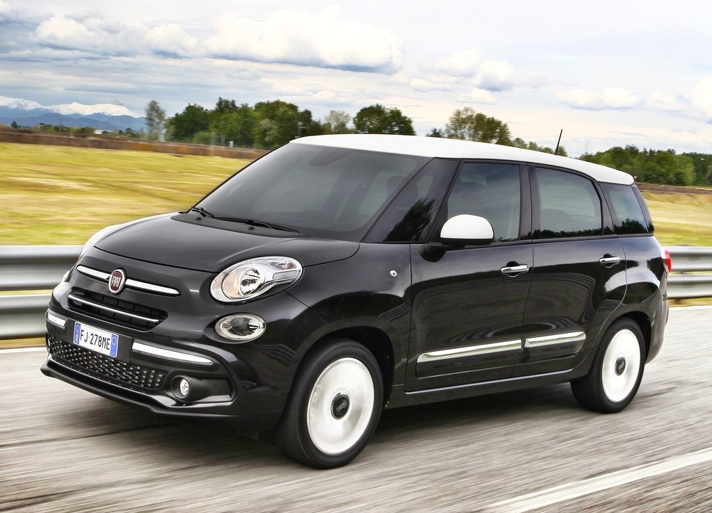 FIAT 500 L SE RENOVA PARA MANTER-SE ATUALIZADO, foto 2