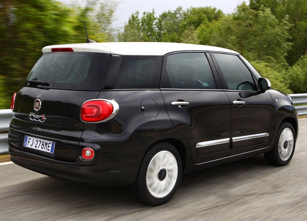 FIAT 500 L SE RENOVA PARA MANTER-SE ATUALIZADO, foto 5