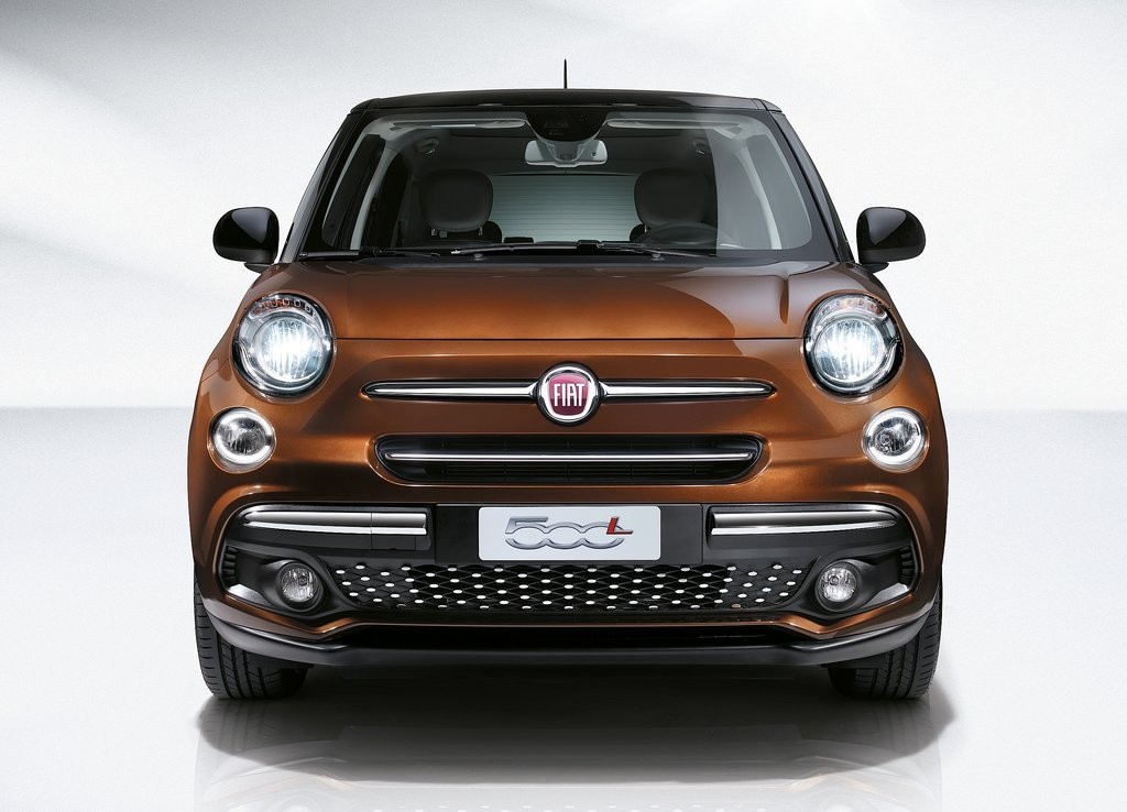 FIAT 500 L SE RENOVA PARA MANTER-SE ATUALIZADO, foto 21