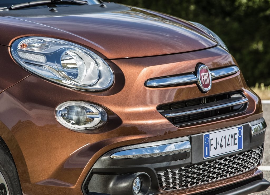 FIAT 500 L SE RENOVA PARA MANTER-SE ATUALIZADO, foto 27