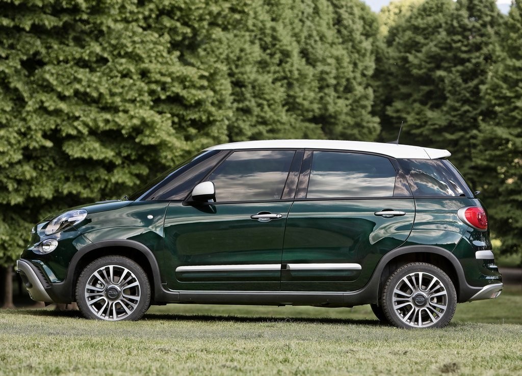 FIAT 500 L SE RENOVA PARA MANTER-SE ATUALIZADO, foto 36