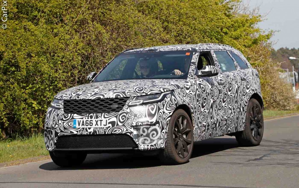 RANGE ROVER VELAR SVR RODA PERTO DE NÜRBURGRING, foto 4