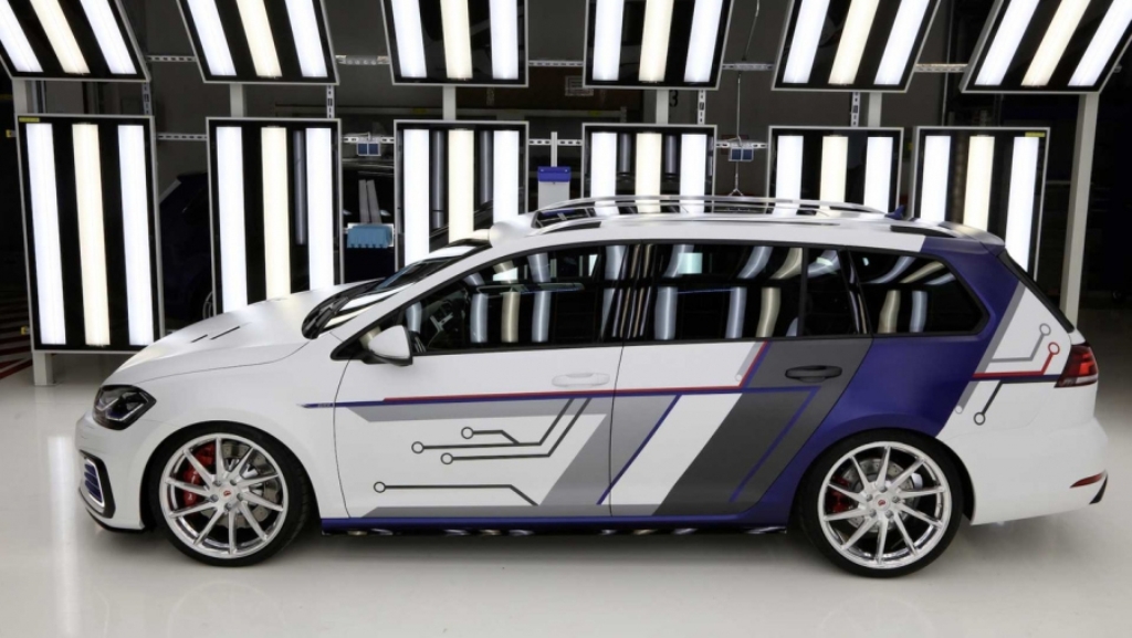 VOLKSWAGEN GOLF GTI HÍBRIDO COM 410 CV SERÁ MOSTRADO EM WÖRTHERSEE, foto 4