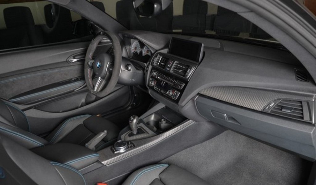 MAIS UM BMW M2 EXCLUSIVO DA ABU DHABI MOTORS, foto 3