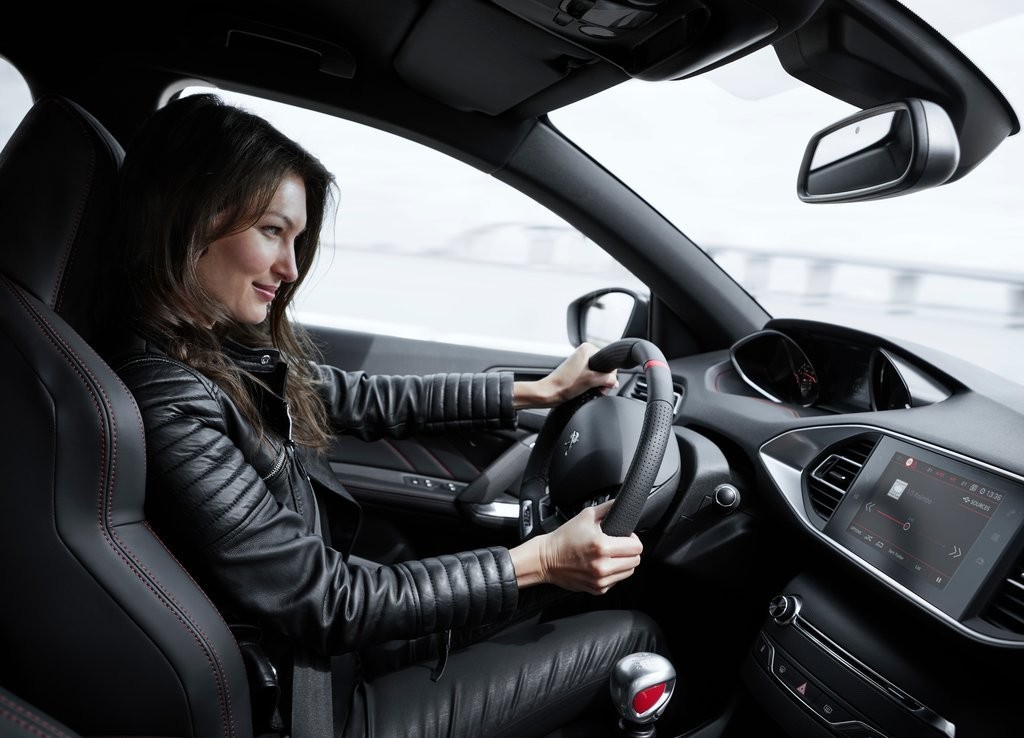 PEUGEOT 308 GTI RENOVADO AGORA É OFICIAL, foto 12