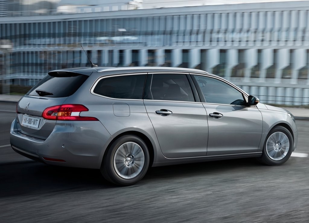 PEUGEOT 308 2018: SURGEM OS DETALHES DA RENOVAÇÃO DO COMPACTO FRANCÊS, foto 59