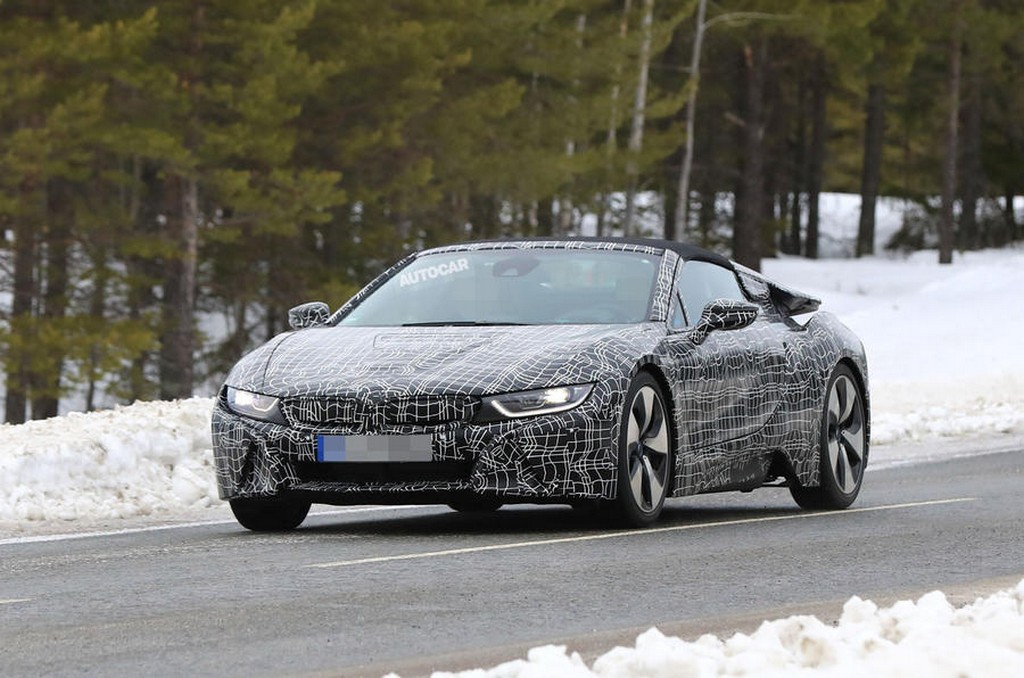 BMW i8 2018 PRODUZIRÁ UMA POTÊNCIA DE ATÉ 420 CV, foto 11