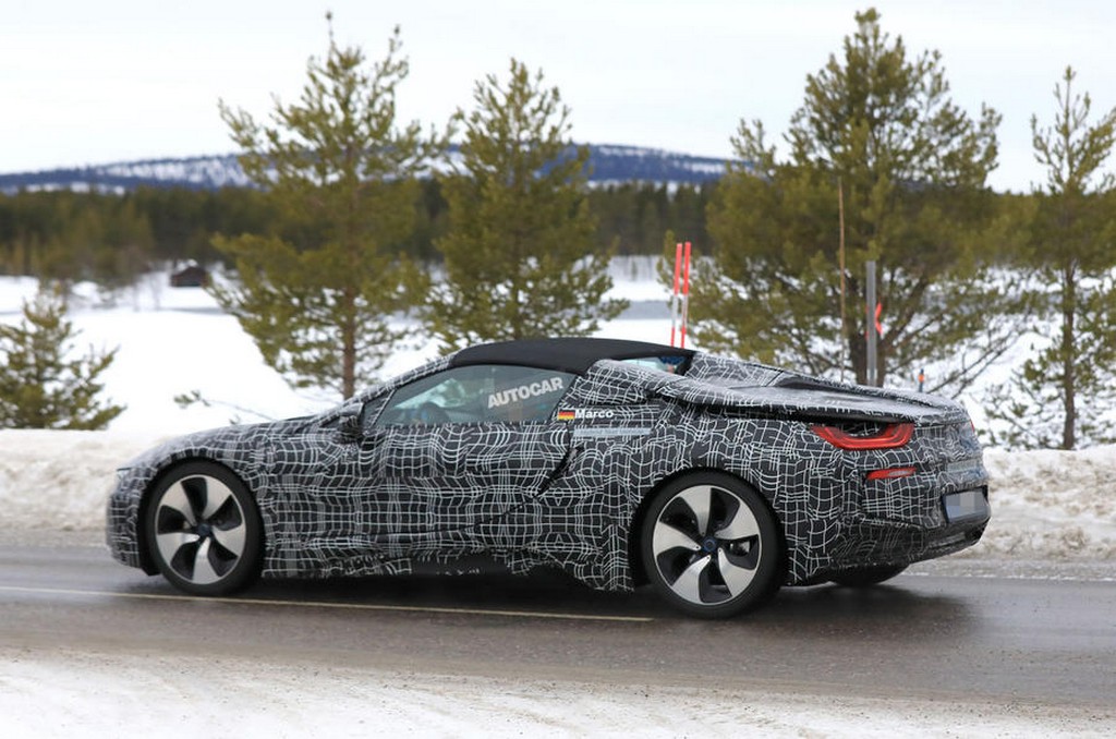 BMW i8 2018 PRODUZIRÁ UMA POTÊNCIA DE ATÉ 420 CV, foto 16