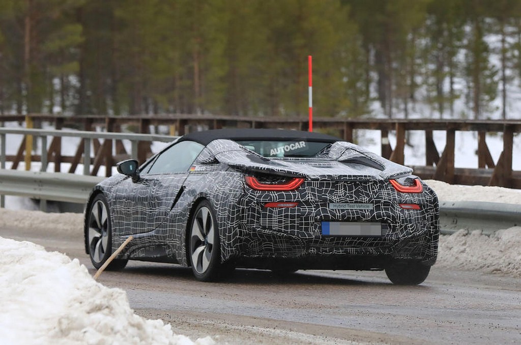 BMW i8 2018 PRODUZIRÁ UMA POTÊNCIA DE ATÉ 420 CV, foto 19