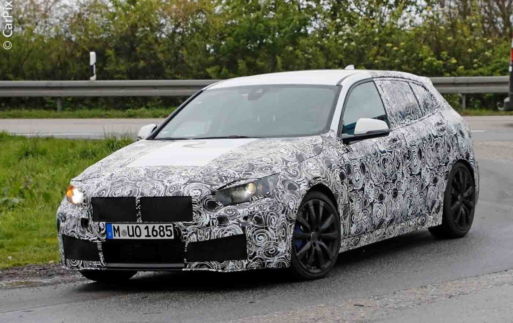 NOVA GERAÇÃO DO BMW SÉRIE 1 COM TRAÇÃO DIANTEIRA JÁ RODA EM TESTES PELA EUROPA, foto 4