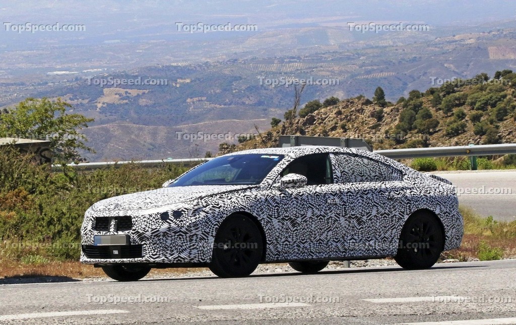 PROXIMA GERAÇÃO DO PEUGEOT 508 SEGUE EM TESTES PELA EUROPA, foto 4