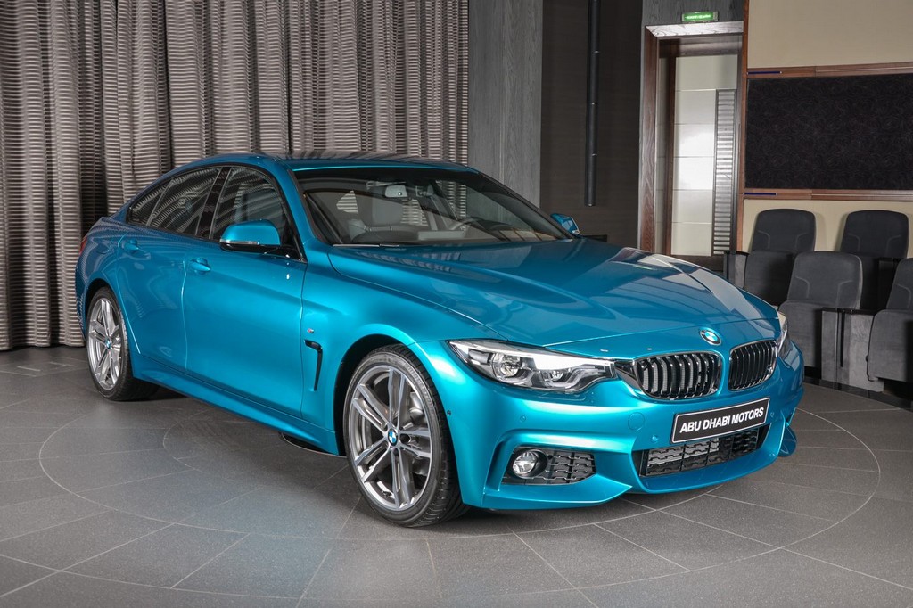 BMW ABU DHABI APRESENTA O 420i NA COR SNAPPER ROCKS BLUE, foto 1