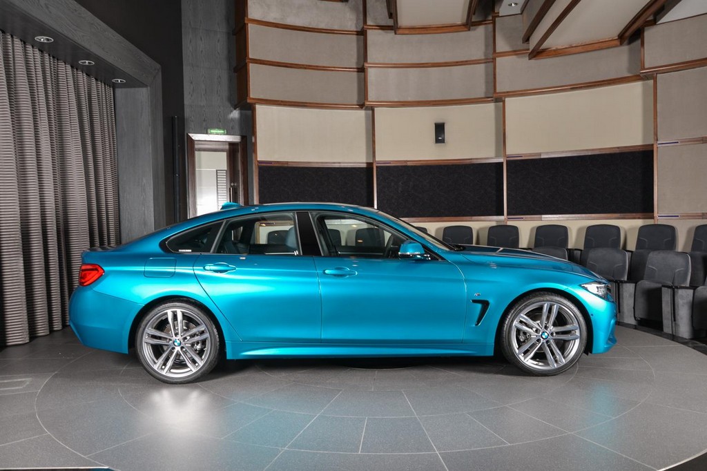 BMW ABU DHABI APRESENTA O 420i NA COR SNAPPER ROCKS BLUE, foto 10