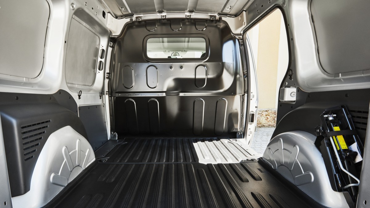 RENAULT KANGOO Z.E. 2017 CHEGA COM 270 QUILÔMETROS DE AUTONOMIA, foto 14