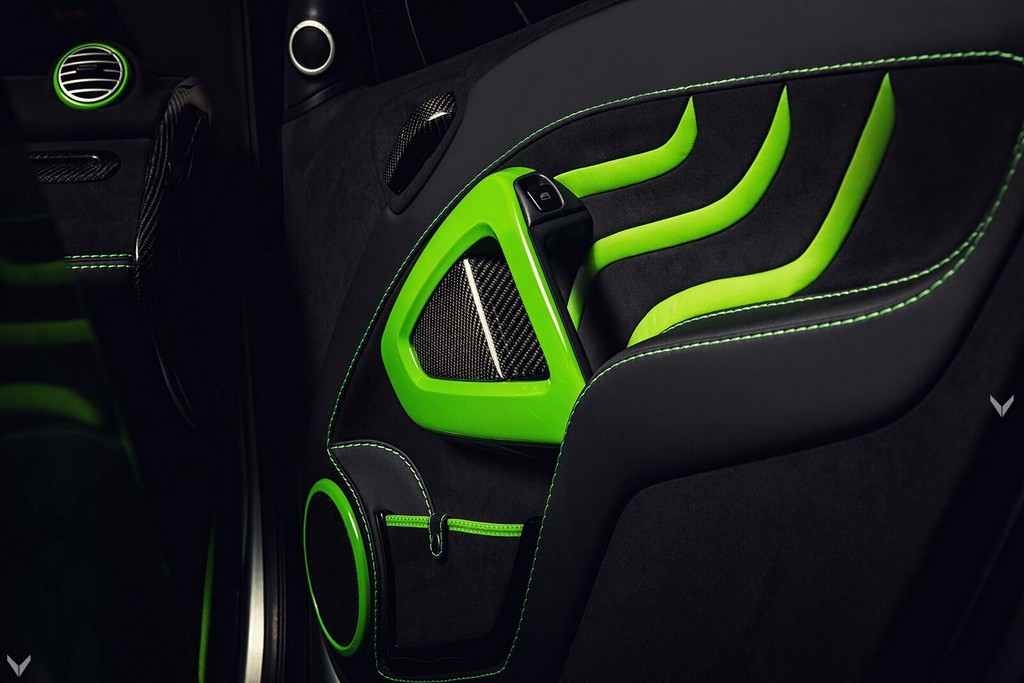 VILNER MOSTRA SEU TRABALHO SOBRE UM SMART FORTWO BRABUS XCLUSIVE DE 2012, foto 7