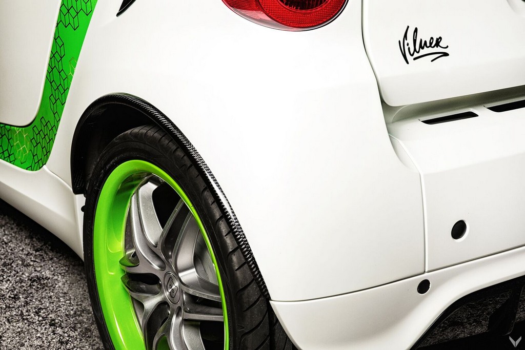 VILNER MOSTRA SEU TRABALHO SOBRE UM SMART FORTWO BRABUS XCLUSIVE DE 2012, foto 12