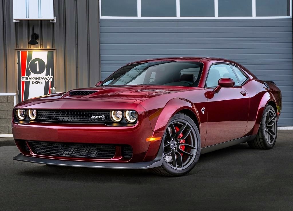 DODGE CHALLENGER SRT HELLCAT WIDEBODY: UMA OPÇÃO ENTRE O HELLCAT E O DEMON, foto 2
