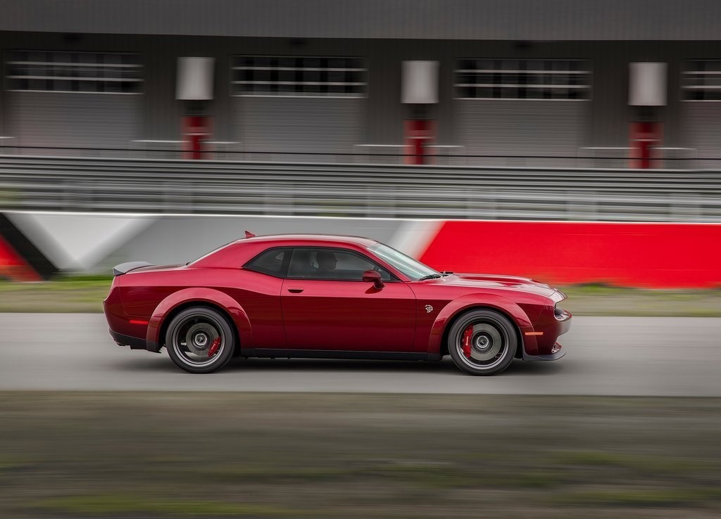 DODGE CHALLENGER SRT HELLCAT WIDEBODY: UMA OPÇÃO ENTRE O HELLCAT E O DEMON, foto 9
