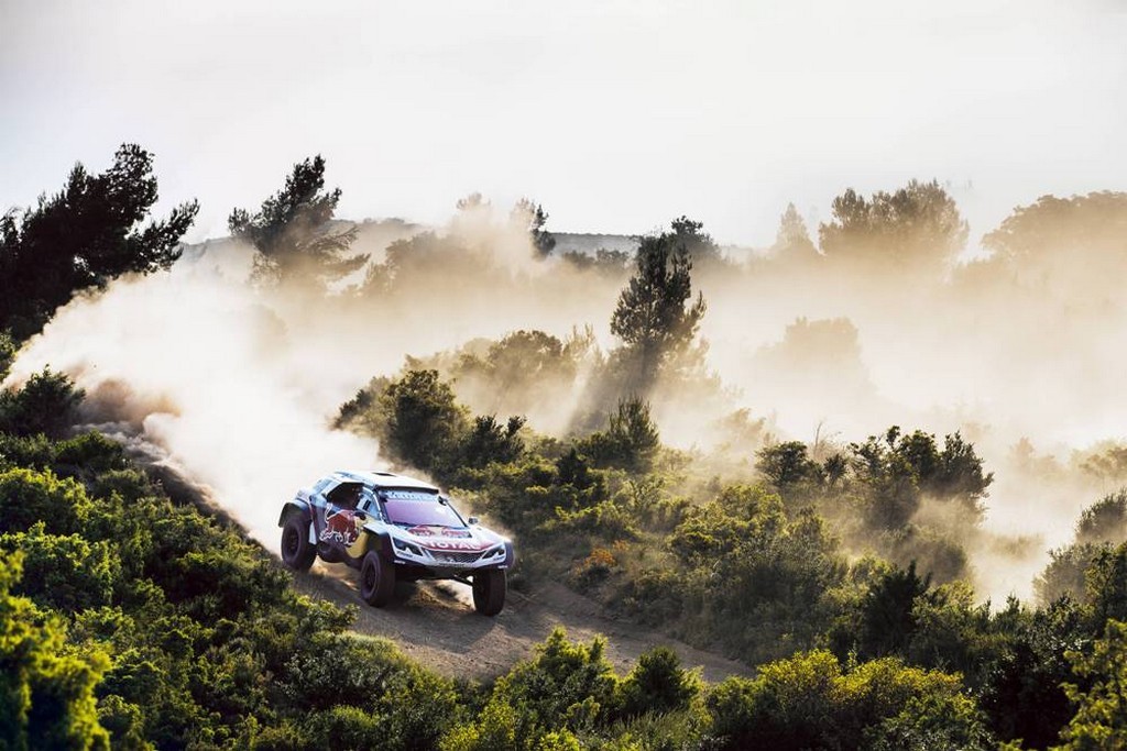 PEUGEOT 3008 DKR MAXI 2018: APRESENTADO O SUCESSOR DO ATUAL CAMPEÃO DO RALLY DAKAR, foto 7
