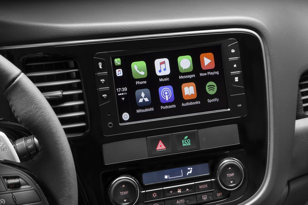 MITSUBISHI OUTLANDER COMFORT 2.0 CHEGA COM SETE LUGARES, NOVO MULTIMÍDIA E PREMIUM SOUND, foto 4