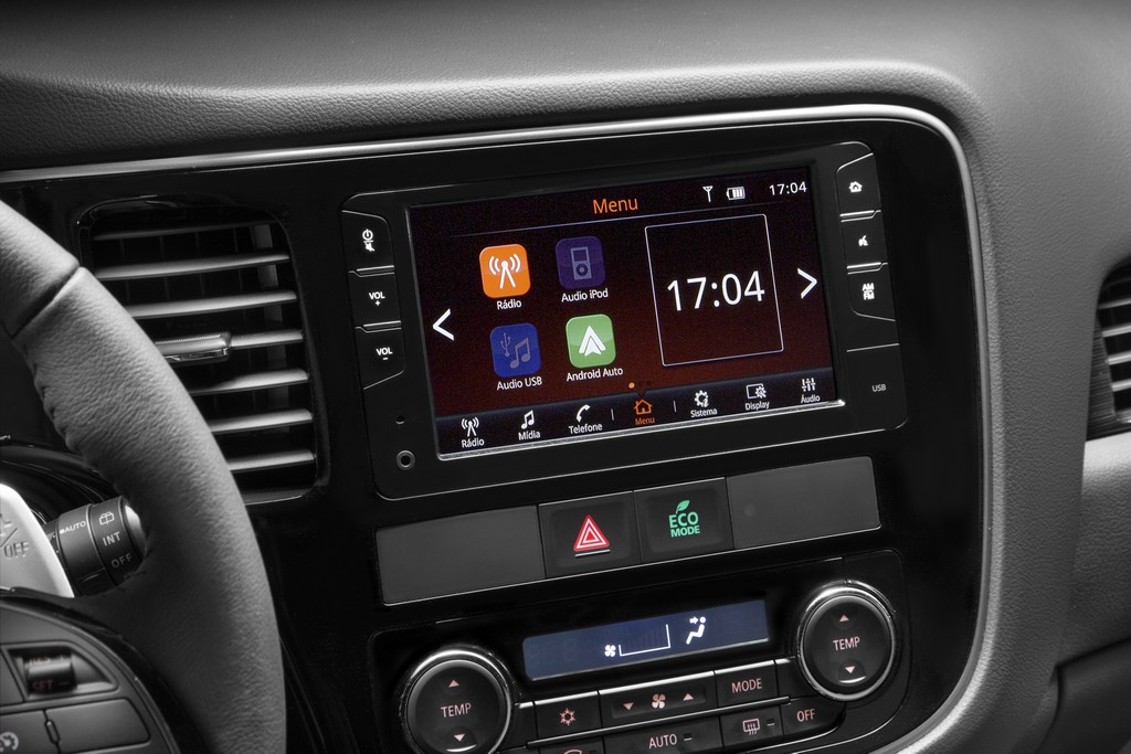 MITSUBISHI OUTLANDER COMFORT 2.0 CHEGA COM SETE LUGARES, NOVO MULTIMÍDIA E PREMIUM SOUND, foto 6