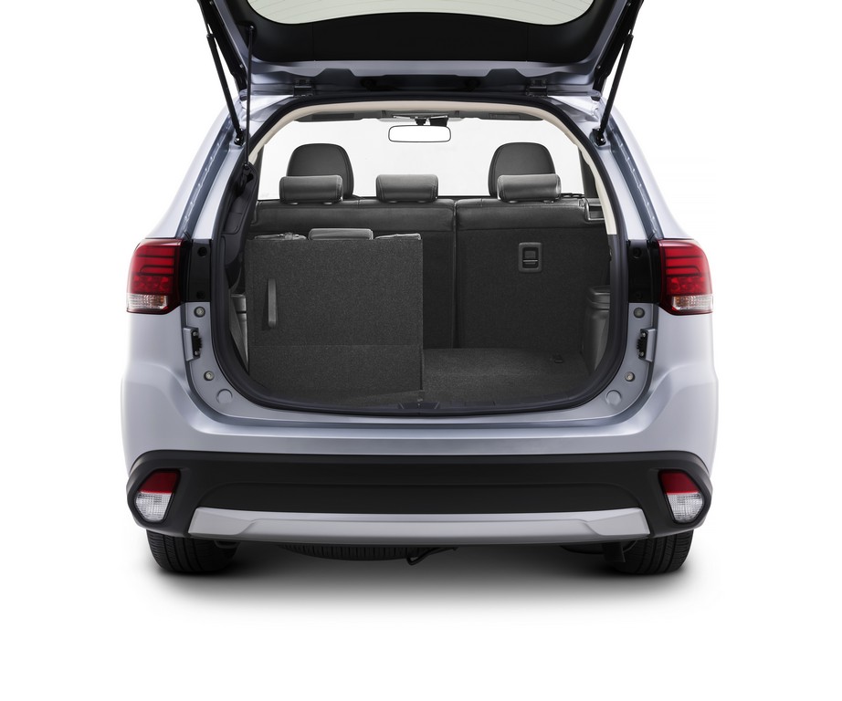 MITSUBISHI OUTLANDER COMFORT 2.0 CHEGA COM SETE LUGARES, NOVO MULTIMÍDIA E PREMIUM SOUND, foto 22
