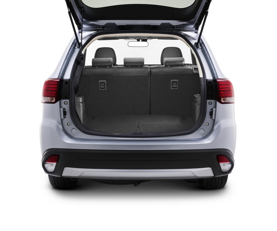 MITSUBISHI OUTLANDER COMFORT 2.0 CHEGA COM SETE LUGARES, NOVO MULTIMÍDIA E PREMIUM SOUND, foto 23