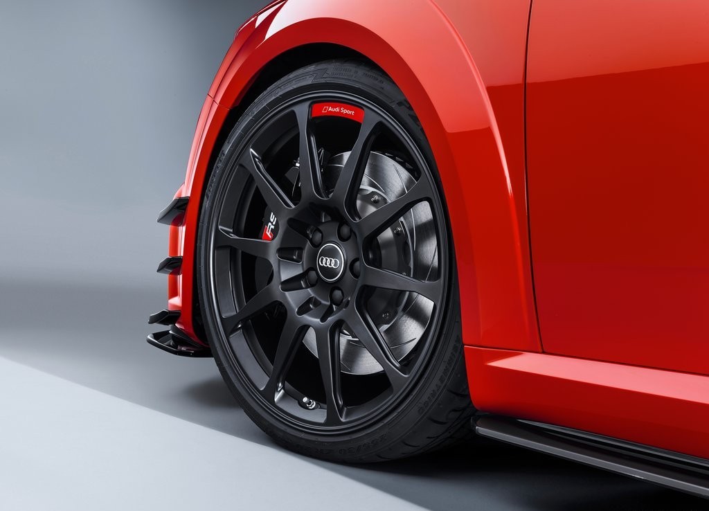 AUDI R8 E TT-RS RECEBEM O PACOTE AUDI SPORT PERFORMANCE PARTS, foto 15
