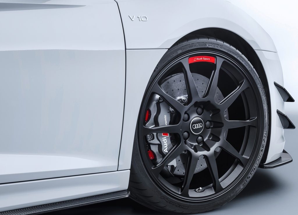 AUDI R8 E TT-RS RECEBEM O PACOTE AUDI SPORT PERFORMANCE PARTS, foto 29