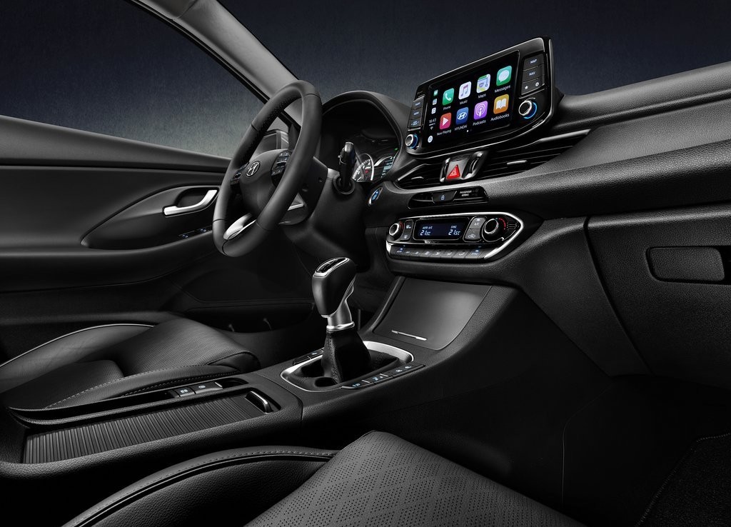 HYUNDAI i30 FASTBACK, UMA NOVA PROPOSTA PARA INCREMENTAR A LINHA DO COMPACTO COREANO, foto 6